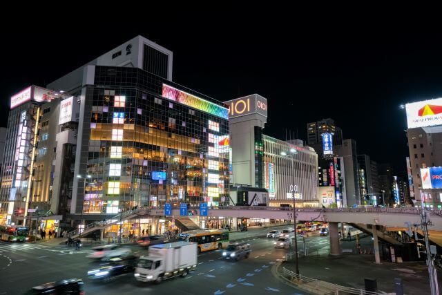 夜の錦糸町駅周辺